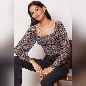 NWT Faherty Beatrice Smocked Top